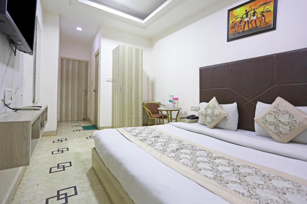 Hotel Sterling Inn, ניו דלהי מראה חיצוני תמונה
